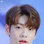 [TXT] 내가 애들 실물을 데뷔초때 봐서 그런가