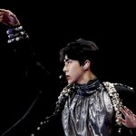 난 엑소 이<b>착장</b> 개좋아했음