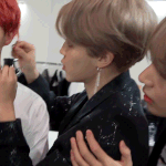 지민 제이홉 없는 귀걸이 달자 <b>뷔</b>가하는말...