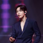 <b>이재윤</b> ?