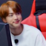 [방탄소년단] 저녁에는 빤쓰 밤에는 <b>수갑</b> 새벽에는 넬보드1위 앓는삶이란