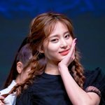 색다른 매력이 <b>공존</b>하는 女돌