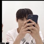 [더보이즈] 더보이즈 폰 <b>기종</b>