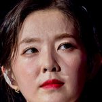 아이린 콧구멍 왜 짝짝이냐