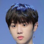 내 본진 <b>미자</b>때랑 지금 얼굴 달라진거봐..