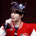 채<b>형원</b> 신기한게 잘생겼는데