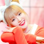<b>우아</b> 나나 실물이 그렇게 이쁘다며...