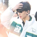 [NCT즌] 이걸 누가 입나 했더니