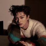 [엔터톡] <b>육성재</b> 이 남성 뭔데