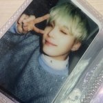 [방탄소년단] 윤기 포카를 받았는데 이거 <b>합성</b> 아니지?
