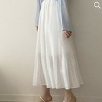 [댓글부탁해] <b>소라</b>색 크롭니트에 하얀치마 입는거 어떰