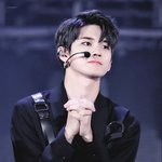 고등학교 내내 같은 반이었던 남돌들