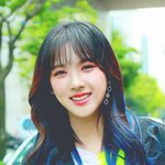 <b>화려</b>한 외모에 어딘가 수줍은 女돌