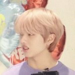 [NCT즌] 회찬<b>이</b>가 런진이 사진에 뽀뽀하니까 짓엉<b>이</b> <b>표정</b>봐 ㅋㅋㅋ