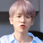 누가 니 눈꼬리 <b>아래</b>서 잡아당기고있냐고