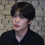 [댓글부탁해] 이 사진 특징이 머임