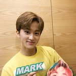 [NCT즌] <b>이사진</b> 너무 좋아함 ㅠㅠㅠ