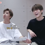[NCT즌] 이거 뭔지 알ㄹㅕ줘 급해