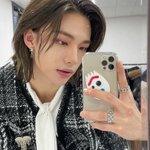 [스키즈] 스냅스로 <b>현지</b>니 짭포카 뽑을건데 셀카 추천해주랑!