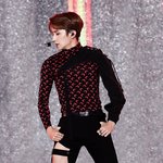 남돌 <b>전신</b>샷 주고가..