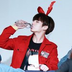 [방탄소년단] 정구기 물 이렇게 마시는 거 개귀여움