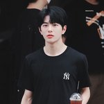 [모두드루와] 남돌 흑발 짤털하자!