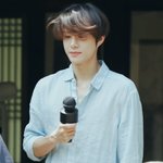 [NCT즌] 김정우는 이 회오리 머리를 하고