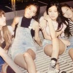 블핑으로 맨날 팬덤 이간질하는 <b>그</b> 그룹<b>팬</b>들
