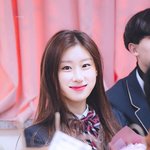 <b>선한</b> 눈매 더하기 오밀조밀 호감형 얼굴