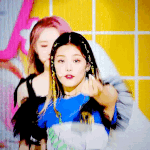 상아 무대 위아래 갭차이 미친거 아니냐