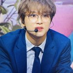 [NCT즌] 아니 먼 안경을 네모난걸..