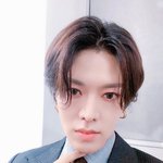 [NCT즌] 하 진심 <b>유타</b> 셀카 이마짚…