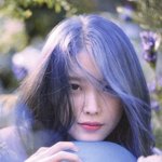 일기쓰는 스타일이 다른 아이유랑 태연