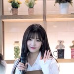 완벽한 <b>조화</b>를 이룬 美女의 표본