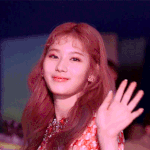 살랑살랑 불어오는 '<b>끼쟁이</b>' 女돌