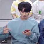 [NCT즌] 이 날인진 모르겠고 <b>이런</b>데 앉아서 얘기하는<b>곳</b>에서 마크가