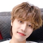 [NCT즌] <b>요새</b> 문태일 셀카 꽤 잘찍어