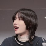 [TXT] 데키라에서 범규 너무 예뻐해주셔서 감사하다