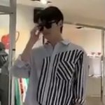 [EXO] ㅈㄴ 둥둥이긴 한데 나만 이 셔츠 괜찮았냐