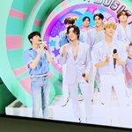 <b>찬희</b> 옆에 누구야 잘생겻어