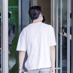 [더보이즈] <b>이주연</b> 어깨