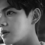 김태형 <b>한쪽</b>눈 쌍커풀 ㄹㅇ 자리잡았네