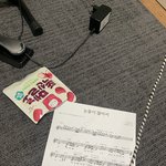 [댓글부탁해] 지금 실용음악학원인데 <b>옆방</b> 똑똑 해볼까