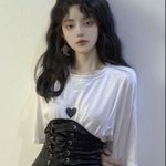 이런 얼굴 현실에서 ㄹㅇ 가능해??