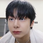 촬영장 조명이 진짜 <b>세긴</b> 한가봄