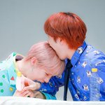 [더보이즈] 아래 <b>츄</b>파츕스보니까 와랄랄라 짤 올려야징