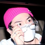 [펜타곤] 여름에 <b>털모자</b> 쓰는