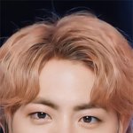 <b>품격</b>이 남다른 귀공자 분위기