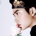 때로는 순수, 때로는 <b>강렬</b>한 男돌