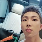 [군대] 남준이 차에서 <b>나시</b>만 입나봐....